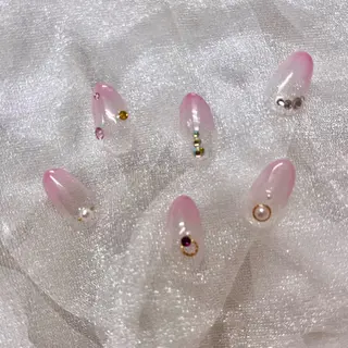 ネイル Hello！Nail所属・Hello!Nail REIのネイルデザイン