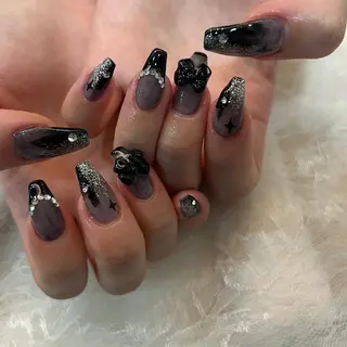 ネイル 河野 弥月のネイルデザイン