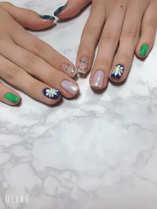 ネイル Nailsalon Luanaのネイルデザイン