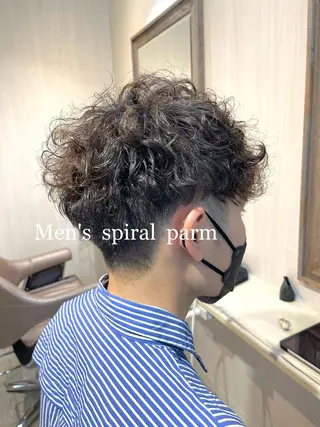 カラー 嶋村夏実🌼レイヤー 🌸白髪ぼかしのヘアスタイル