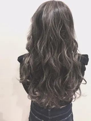ロング カラー 🎊ルービック 京橋店💛のヘアスタイル