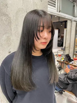 ロング 🫧ハイライトカラー 🫧 𝓜𝓘𝓤のヘアスタイル