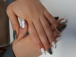 ネイル LANLAN所属・Lan Lanのネイルデザイン