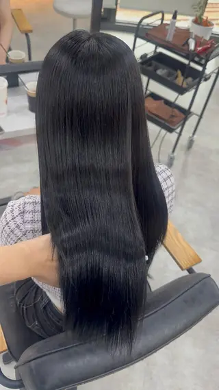 ロング カラー 赤み無し柔らかカラー 【梅田】madokaのヘアスタイル