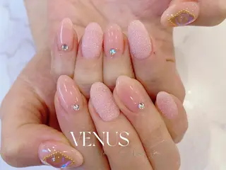 ミディアム VENUS Nail ★池袋徒歩2分のネイルデザイン