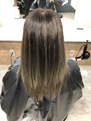 セミロング カラー 🌟髪質改善ケアカラ ー美髪縮毛矯正y🌟のヘアスタイル