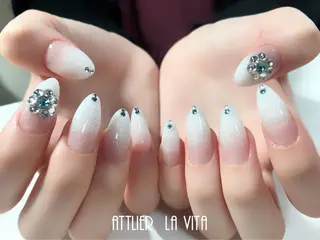 ネイル atelier la vita所属・lavita. mimuraのネイルデザイン
