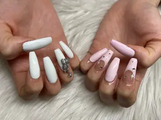 ネイル SOARE🤍 🤍のネイルデザイン