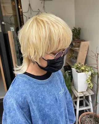 ショート カラー ✂︎岡根 京花✂︎のヘアスタイル