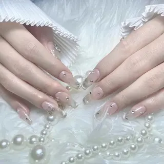 ネイル RAFFINE 月🦋🩵のネイルデザイン