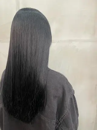 カラー 益 佑夏のヘアスタイル