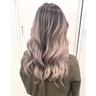 ロング カラー 奥山義進/大宮 /ダブルカラーのヘアスタイル