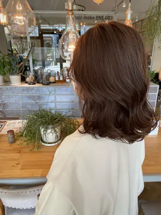 セミロング maho🤍透明感 カラー/顔周りcutのヘアスタイル