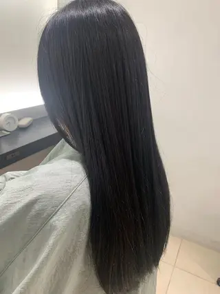 ロング 石田 啓のヘアスタイル