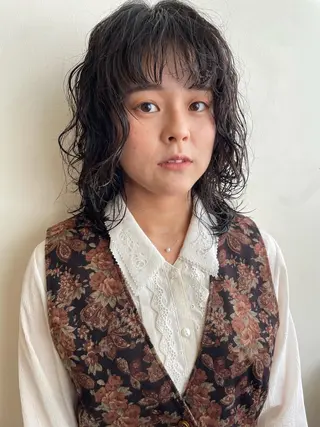 ミディアム カラー パーマ レイヤー／似合わせ TAKUYAのヘアスタイル