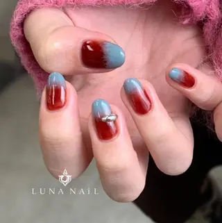 ネイル アトリエ　ミモザ所属・いまむら あかりのネイルデザイン