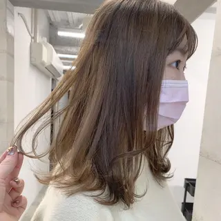 ミディアム カラー 透明感/オリーブ/ グレージュ/YUKAのヘアスタイル