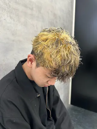 ショート カラー パーマ ヘアアレンジ メンズ NEXT NEO所属・メンズヘア静岡 ✂︎Ryuheiのヘアスタイル