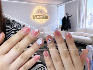 ネイル NYネイルサロン　千葉中央店所属・NYネイルサロン 千葉中央店のネイルデザイン
