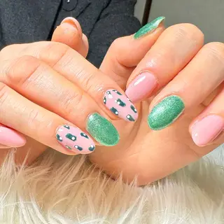 ネイル hohomi .のネイルデザイン