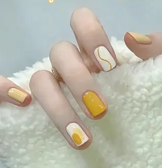 ネイル モナ& あきのネイルデザイン