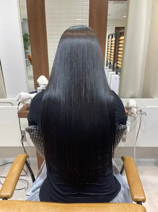 ロング 髪質改善美容室Flat.千葉所属・トゥサリ/ 海外ヘア/レイヤーのヘアスタイル