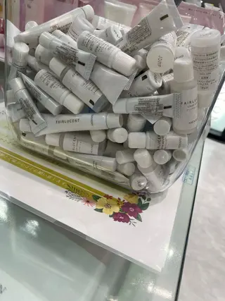 ショート ネイル マツエク・マツパ アイブロウ 小倉 麻由のエステ・リラクイメージ