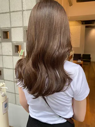 ロング カラー ota miyuuのヘアスタイル
