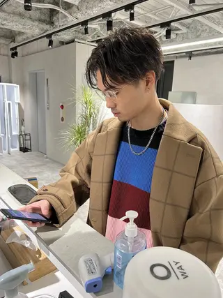 ショート カラー パーマ メンズ kiitos所属・関西センターパート メンズモデル募集のヘアスタイル