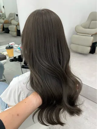 セミロング カラー レイヤーカット顔周り /アレンジ伊藤彪真のヘアスタイル