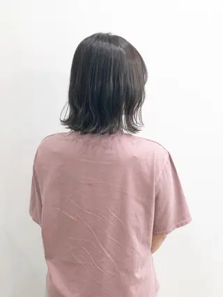 ミディアム カラー  渡部 妃月のヘアスタイル