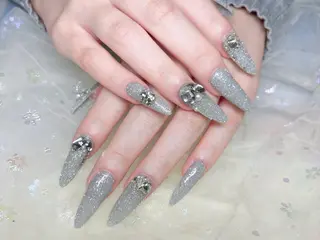 ネイル H3 Nail Tsuki🦋💙のネイルデザイン