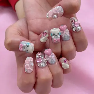 ネイル 五十嵐 美智のネイルデザイン