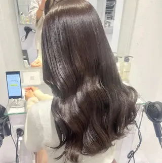 ロング カラー 🫧うる艶トレンド 🫧透明感カラーのヘアスタイル