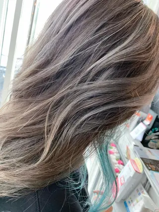 セミロング 🥇近藤 恭輔🥇 Recharme新保のヘアスタイル