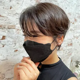 ショート パーソナルカラー 藤本夢のヘアスタイル