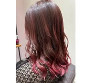カラー 梶 瑞希のヘアスタイル
