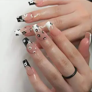 ネイル Queen Nail 柏店　クイーンネイルのネイルデザイン
