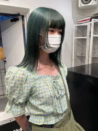 セミロング カラー パーマ ヘアアレンジ メンズ キッズ ネイル マツエク・マツパ アイブロウ 艶ハイトーン/ヘア アレンジAYAKAのヘアスタイル