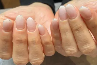 ネイル WHITE NAIL新潟店所属・koizumi risaのネイルデザイン