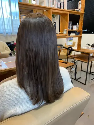 ミディアム JUNO所属・阪神西宮★JUNO 川﨑温子のヘアスタイル