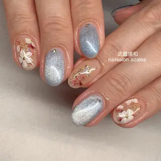 ネイル R inのネイルデザイン