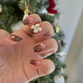 ネイル Eight plusのネイルデザイン