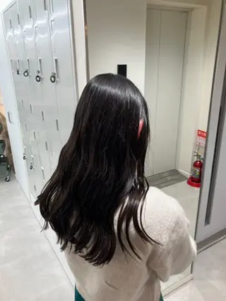 ロング ルナ/レイヤー /暖色/メンズカットのヘアスタイル