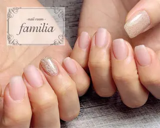 ネイル -nailroom- familiaのネイルデザイン