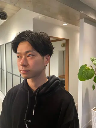 ショート メンズ 髪質改善/縮毛矯正/ 透明感カラーYUMAのヘアスタイル