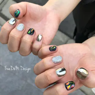 ネイル ＦreeDoＭ   Design所属・W KUMIのネイルデザイン