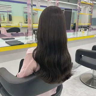 ロング カラー ヘアアレンジ ☁️縮毛矯正✖️ 透明感☁️りくのヘアスタイル