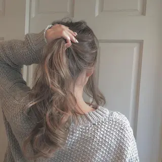 セミロング 🌸ハイトーン 新田　廉 🌸のヘアスタイル