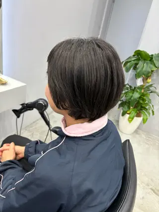ショート yolo所属・南桑 由芽のヘアスタイル